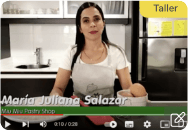 Profesora dictando  un taller virtual